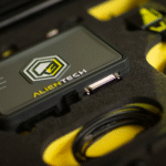 Dispositivo de programación DAB en estuche protector